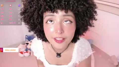 Alice  online show from July 3, 3:33 am