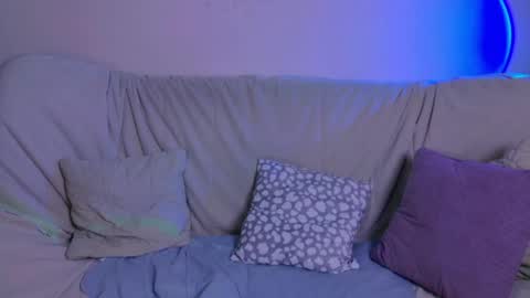 alicechanell online show from June 9, 3:39 am