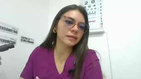 alicee16 online show from January 4, 4:43 pm