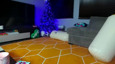 Alice Funker online show from December 20, 10:27 am