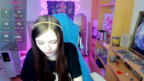 Alie online show from November 28, 7:59 am