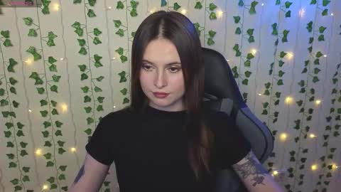 aliceimonta online show from February 14, 3:48 pm