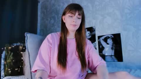 aliceinlovee online show from January 9, 10:10 am