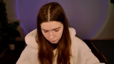 Alice online show from December 21, 5:47 am