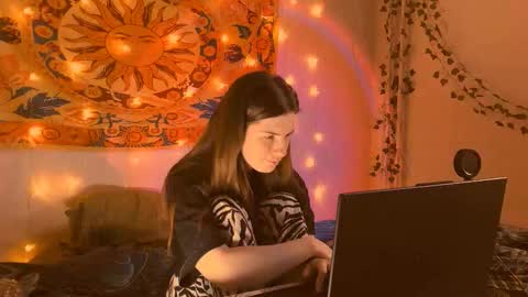 Alice online show from February 12, 5:33 am