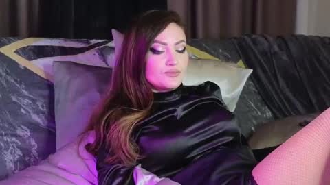 alicejameson online show from March 11, 6:41 pm