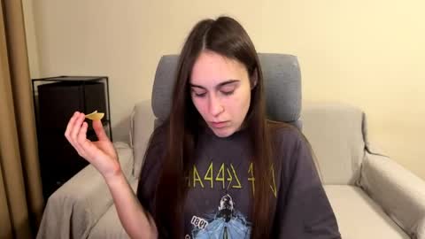 alicekollt online show from March 25, 11:22 pm