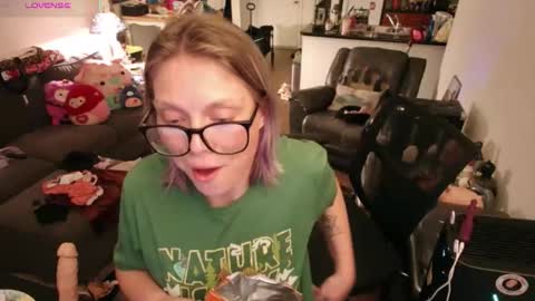 Alice Liddell online show from April 1, 5:52 am