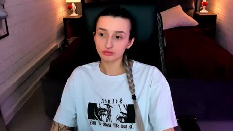 Alice online show from October 2, 1:10 pm