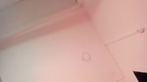 Snapshot of alicepoixxxon chatting on October 21, 5:23 am ALICE online show from October 21, 5:23 am
