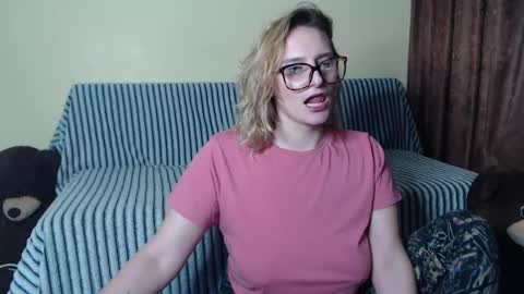 Alice online show from March 11, 3:56 pm