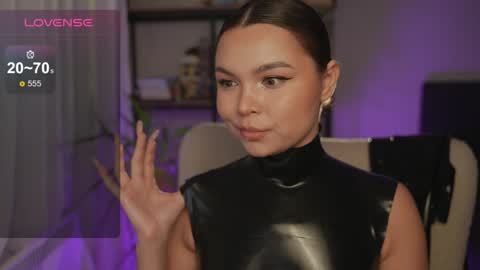 Alice online show from December 14, 6:35 am