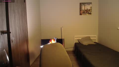 Alice online show from December 4, 12:54 am