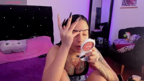 Alice online show from January 22, 5:28 pm