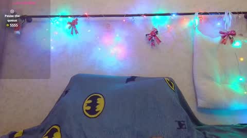 AliceWoolfy online show from January 7, 9:35 pm