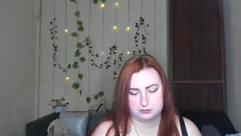 Alicia online show from May 4, 11:39 am