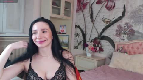 Veronica online show from December 16, 3:29 pm