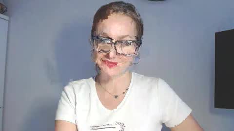 Alicia online show from February 18, 6:57 am