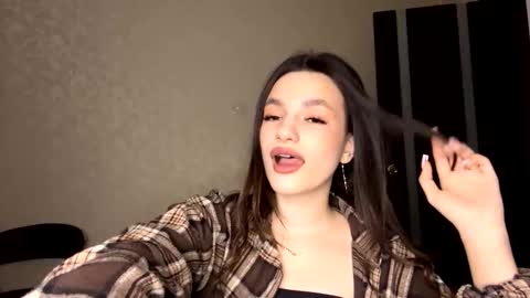 Niki online show from March 19, 3:28 pm