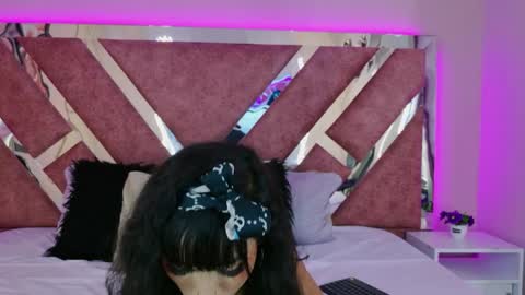 Ali Diaz online show from April 8, 7:17 pm