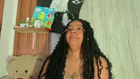 alika online show from December 20, 5:31 pm