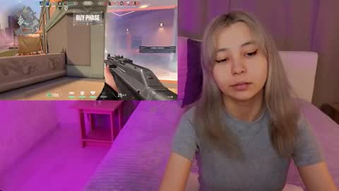 Snapshot of alika_leal chatting on October 21, 4:28 am Im Alika online show from October 21, 4:28 am