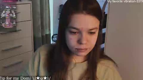 Snapshot of alinabae chatting on February 21, 11:55 am Alina and Ben online show from February 21, 11:55 am