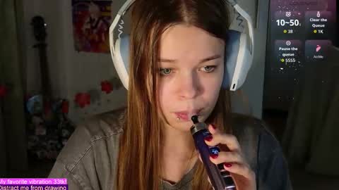 Snapshot of alinabae chatting on October 26, 9:03 pm Alina and Ben online show from October 26, 9:03 pm