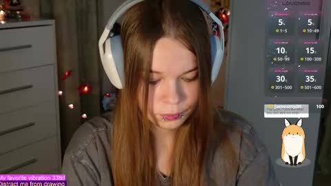 Snapshot of alinabae chatting on October 28, 9:38 pm Alina and Ben online show from October 28, 9:38 pm