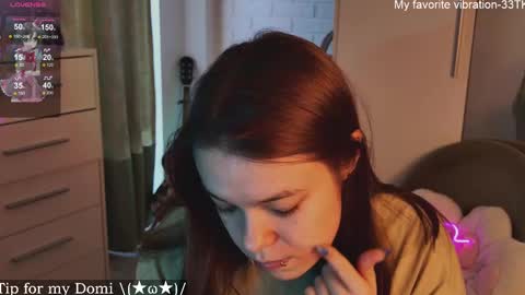 Snapshot of alinabae chatting on February 19, 12:11 pm Alina and Ben online show from February 19, 12:11 pm