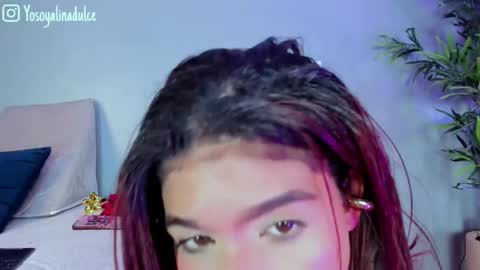 Snapshot of alinasweett_ chatting on September 22, 4:00 pm online show from September 22, 4:00 pm