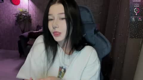 Aline Greeeen online show from February 18, 12:05 pm