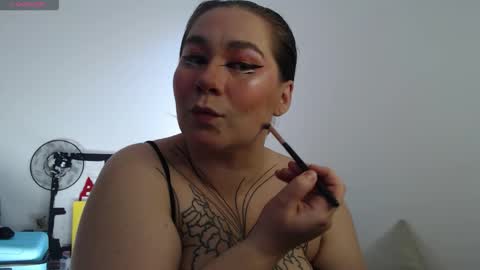 Snapshot of alisa_u chatting on October 10, 12:44 pm alisa_u online show from October 10, 12:44 pm