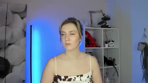 AlisaLady24 online show from November 20, 7:07 am