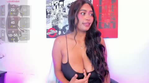 alissa_smith_ online show from May 19, 6:37 pm