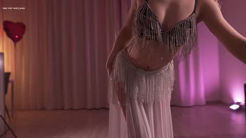 Alissa online show from February 15, 8:51 pm