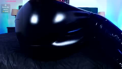 Alisse online show from October 10, 12:44 pm