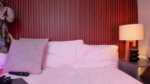 alisson_81 online show from November 29, 4:31 am