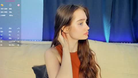 Alivia online show from April 18, 7:21 am