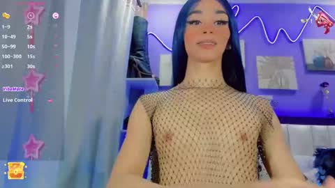 Snapshot of aliz_free chatting on January 22, 11:53 pm aliz_free online show from January 22, 11:53 pm