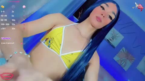 Snapshot of aliz_free chatting on March 3, 1:53 am aliz_free online show from March 3, 1:53 am