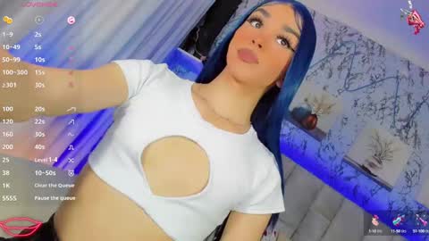 Snapshot of aliz_free chatting on March 12, 1:36 am aliz_free online show from March 12, 1:36 am