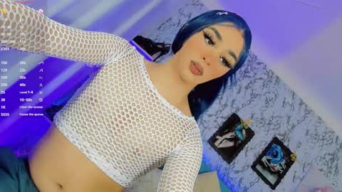 Snapshot of aliz_free chatting on September 12, 4:25 am aliz_free online show from September 12, 4:25 am