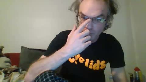 J online show from March 11, 11:19 pm