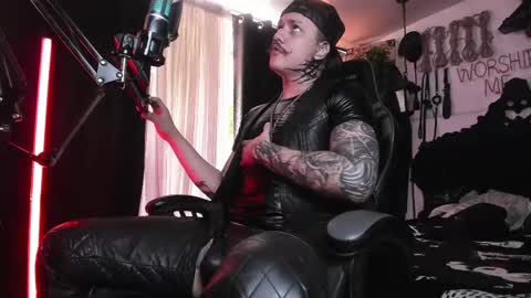 Snapshot of allanhurtss chatting on March 4, 5:13 pm online show from March 4, 5:13 pm