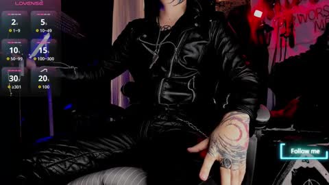Snapshot of allanhurtss chatting on October 2, 3:33 pm online show from October 2, 3:33 pm