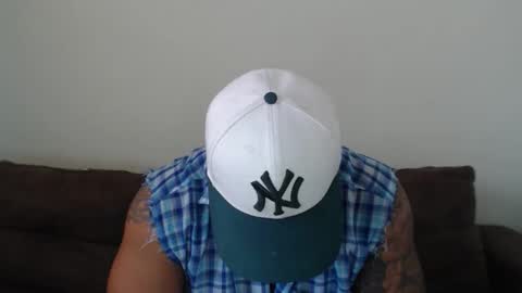 allen_ferrer10 online show from May 15, 3:52 pm