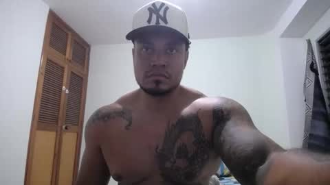 allen_ferrer10 online show from May 18, 5:02 am