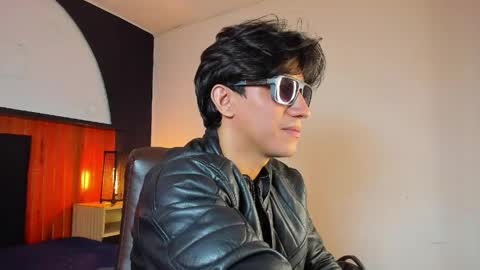 Allex online show from April 15, 7:58 pm