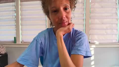 wishlist on bio online show from June 2, 10:34 pm
